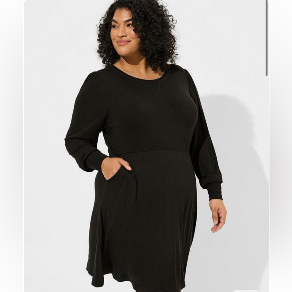 Torrid - Mini Super Soft Puff Sleeve Skater Dress
